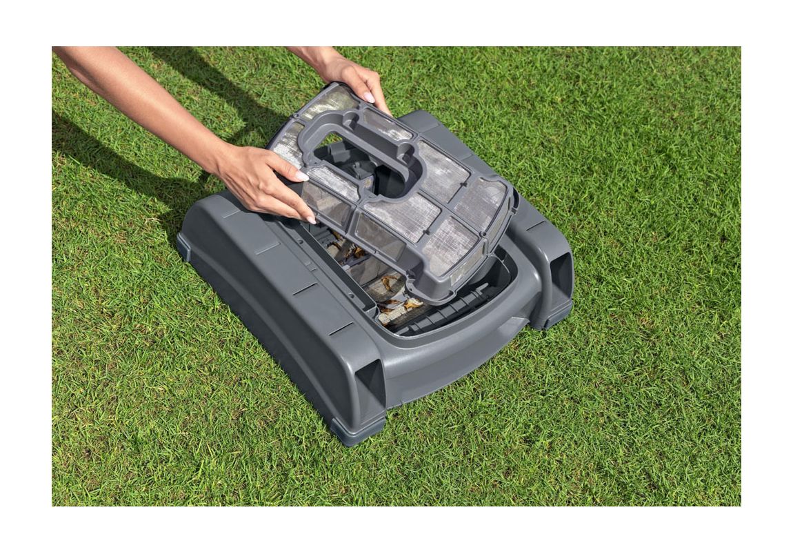 Avtomatski robotski sesalec in skimer za bazen AquaTronix G300