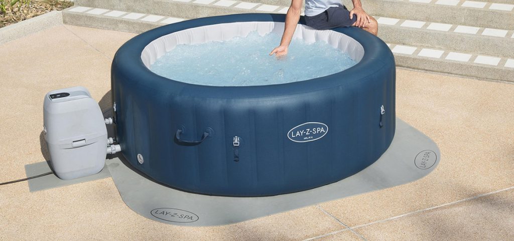 Masažni bazen Lay-Z Spa Milan